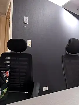 Venuz Rivers  online show from 17, 12, 2025