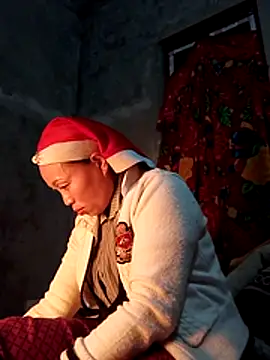 Snapshot of Maikha08 chatting on 3, 2, 2026 Maikha08 online show from 3, 2, 2026