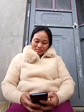 Snapshot of Maikha08 chatting on 21, 3, 2026 Maikha08 online show from 21, 3, 2026