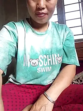 Snapshot of Maikha08 chatting on 6, 4, 2026 Maikha08 online show from 6, 4, 2026