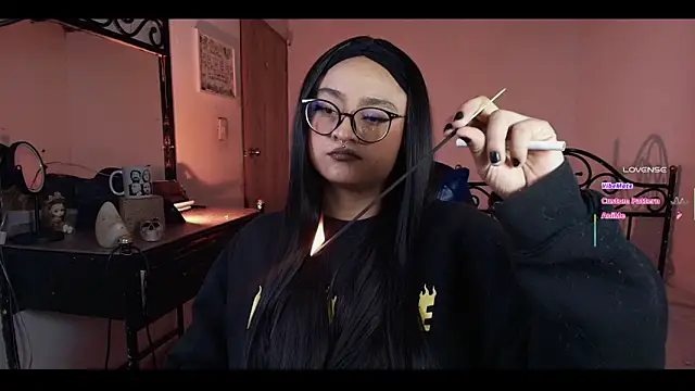 Snapshot of sofitabares_ chatting on 3, 3, 2026 sofitabares online show from 3, 3, 2026