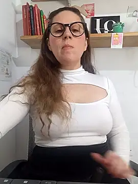 SofiEsteves online show from 1, 5, 2026