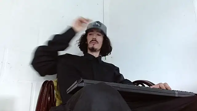 sk8-boy online show from 19, 6, 2026