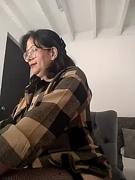 christy ant online show from 10, 3, 2026