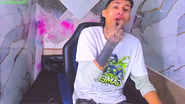 Daniel Deluc77 online show from 19, 1, 2026