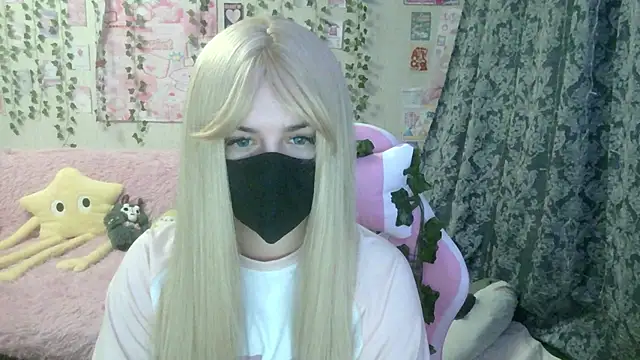 MysticYumiko online show from 4, 2, 2026