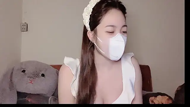 Mi-Chibi online show from 20, 12, 2025