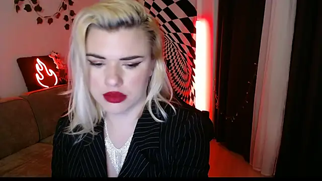 Ariana Saint online show from 18, 2, 2026