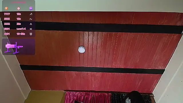 Snapshot of Noxveeltt chatting on 6, 4, 2026 Noxveeltt online show from 6, 4, 2026