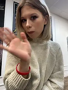 Snapshot of IvyBriggs chatting on 10, 1, 2026 IvyBriggs online show from 10, 1, 2026