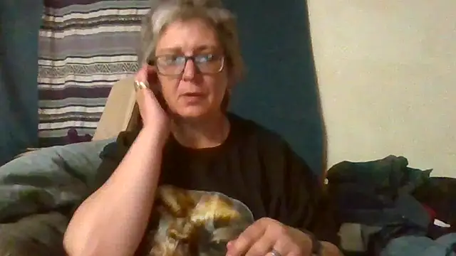 becky1111 online show from 21, 4, 2026