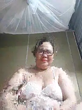 Snapshot of cuncon7700 chatting on 3, 3, 2026 cuncon7700 online show from 3, 3, 2026