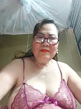 Snapshot of cuncon7700 chatting on 5, 3, 2026 cuncon7700 online show from 5, 3, 2026