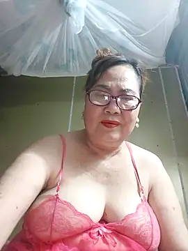 Snapshot of cuncon7700 chatting on 8, 3, 2026 cuncon7700 online show from 8, 3, 2026