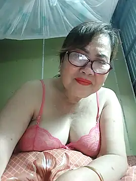 Snapshot of cuncon7700 chatting on 12, 3, 2026 cuncon7700 online show from 12, 3, 2026