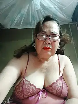 Snapshot of cuncon7700 chatting on 18, 3, 2026 cuncon7700 online show from 18, 3, 2026