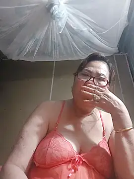 Snapshot of cuncon7700 chatting on 20, 3, 2026 cuncon7700 online show from 20, 3, 2026