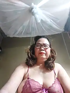 Snapshot of cuncon7700 chatting on 27, 3, 2026 cuncon7700 online show from 27, 3, 2026