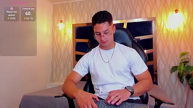 Noah Clarkk online show from 7, 3, 2026