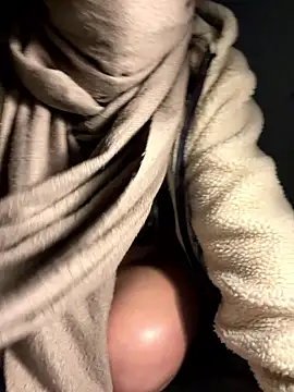 Snapshot of linh-li chatting on 6, 1, 2026 linh-li online show from 6, 1, 2026