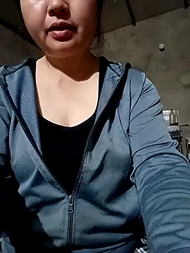 Snapshot of Jumi_livesexy chatting on 13, 3, 2026 Jumi livesexy online show from 13, 3, 2026