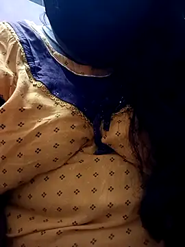 Snapshot of sirisha__9 chatting on 30, 3, 2026 sirisha 9 online show from 30, 3, 2026