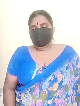 Snapshot of sirisha__9 chatting on 6, 4, 2026 sirisha 9 online show from 6, 4, 2026