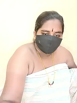 Snapshot of sirisha__9 chatting on 9, 4, 2026 sirisha 9 online show from 9, 4, 2026