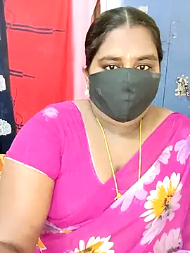 Snapshot of sirisha__9 chatting on 5, 5, 2026 sirisha 9 online show from 5, 5, 2026