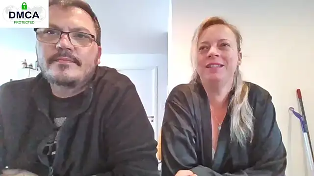 Miss-Chupagirly online show from 9, 5, 2026