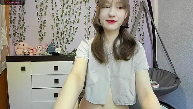 Yoonhee ki online show from 3, 5, 2026