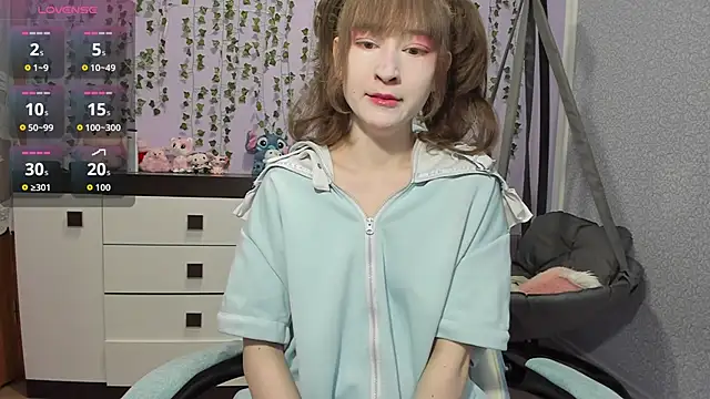 Yoonhee ki online show from 11, 5, 2026