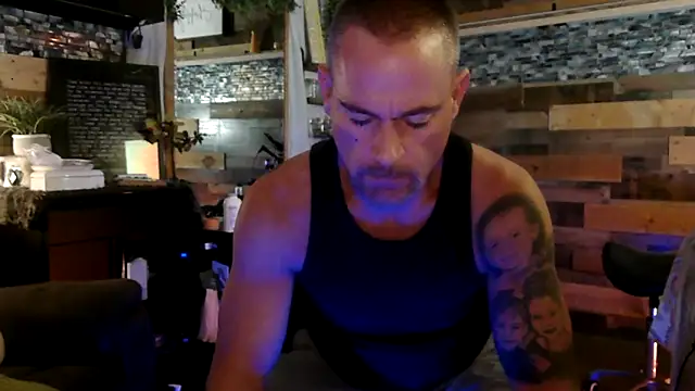 MISTERANDDEMI online show from 7, 5, 2026