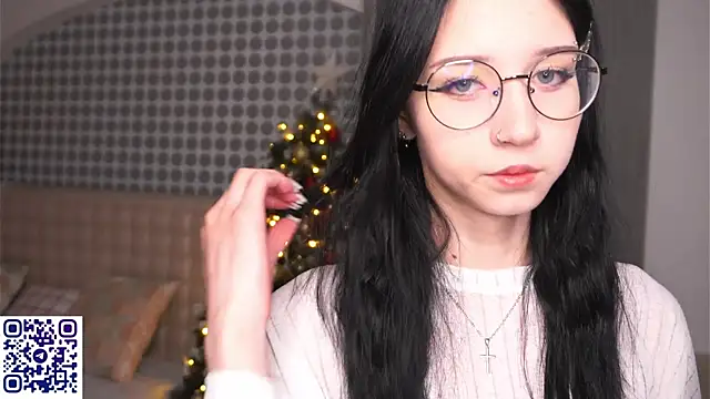 Snapshot of DeliaLoma chatting on 11, 1, 2026 DeliaLoma online show from 11, 1, 2026