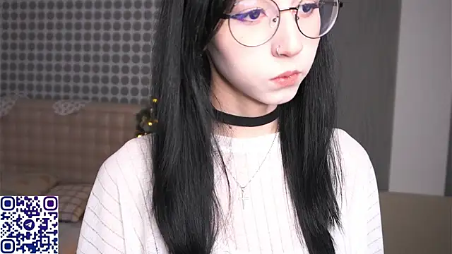 Snapshot of DeliaLoma chatting on 12, 1, 2026 DeliaLoma online show from 12, 1, 2026