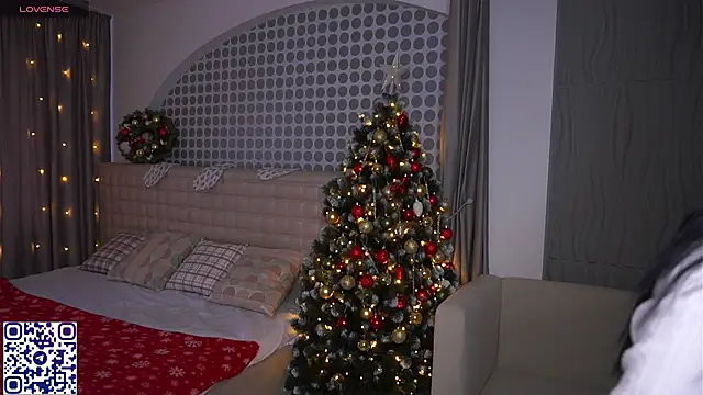 Snapshot of DeliaLoma chatting on 15, 1, 2026 DeliaLoma online show from 15, 1, 2026