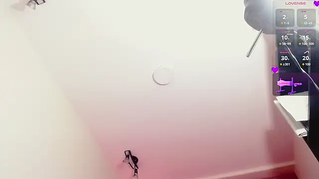 Snapshot of Agatha_Dubois4_ chatting on 18, 1, 2026 Agatha Dubois4 online show from 18, 1, 2026