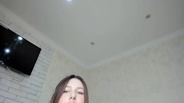 bella  angels online show from 4, 3, 2026