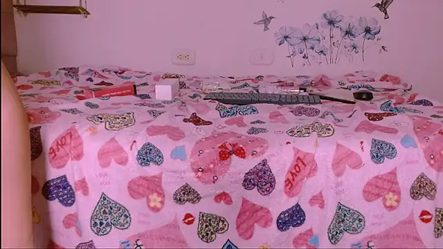 Snapshot of lety_whitebrown19 chatting on 5, 1, 2026 lety whitebrown19 online show from 5, 1, 2026