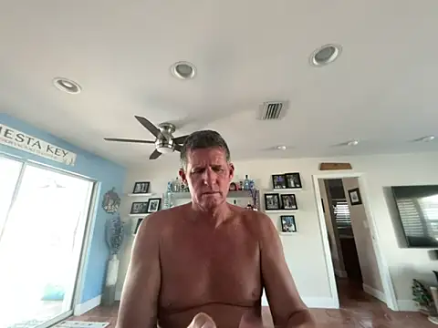 lvnlarge online show from 4, 4, 2026