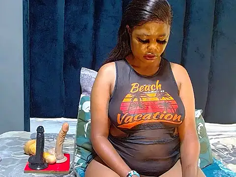 SpicyKitty33 online show from 17, 1, 2026