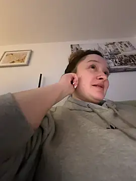 LilyLuck  online show from 13, 3, 2026