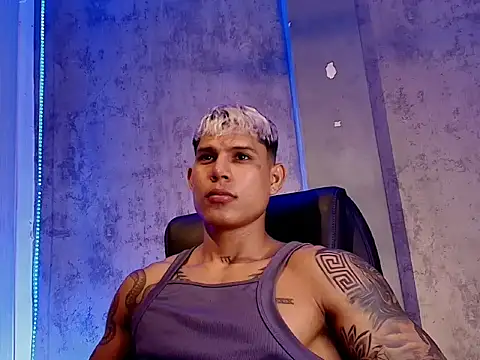 oruz stud online show from 4, 2, 2026