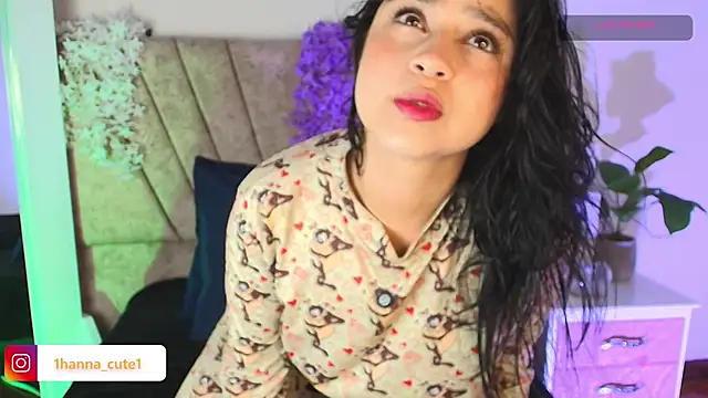hannaa cute online show from 14, 5, 2026