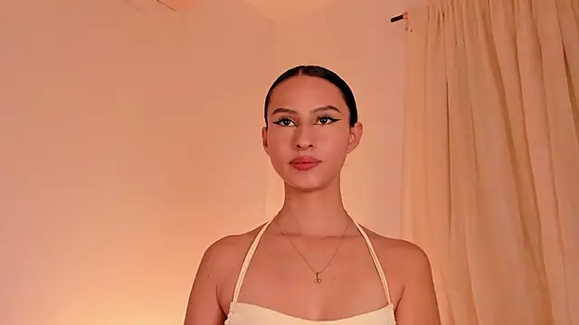 Snapshot of Zoe_mrl chatting on 16, 4, 2026 Zoe mrl online show from 16, 4, 2026