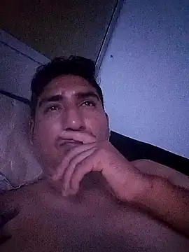 Snapshot of Yrresistible666 chatting on 13, 1, 2026 Yrresistible666 online show from 13, 1, 2026