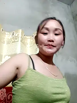 Snapshot of yula-bi chatting on 21, 12, 2025 yula-bi online show from 21, 12, 2025