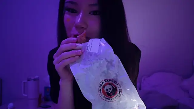 luvvivii online show from 16, 1, 2026