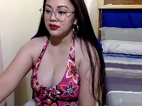 celine margo online show from 21, 4, 2026