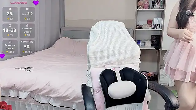 Ogravity  online show from 3, 3, 2026